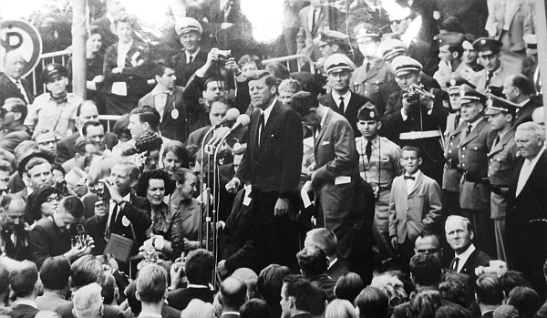 Foto John F. Kennedy 1963 in Frankfurt
